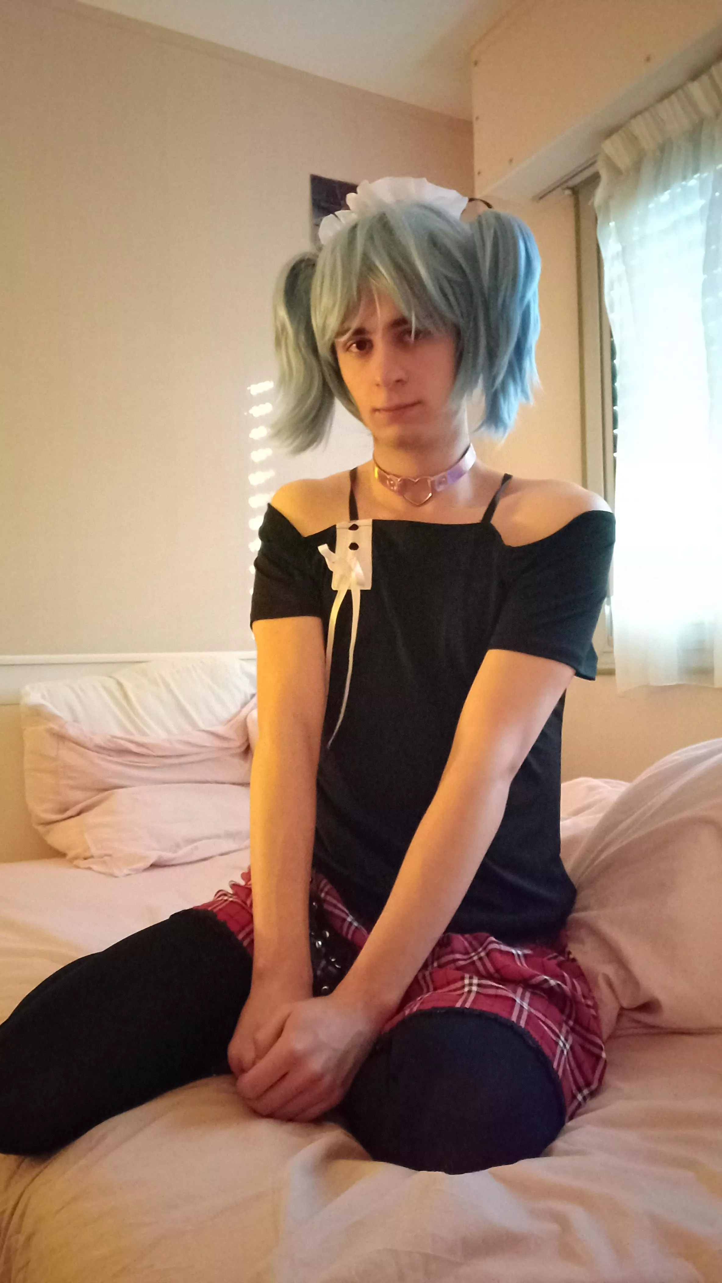 Need new friends 🥺