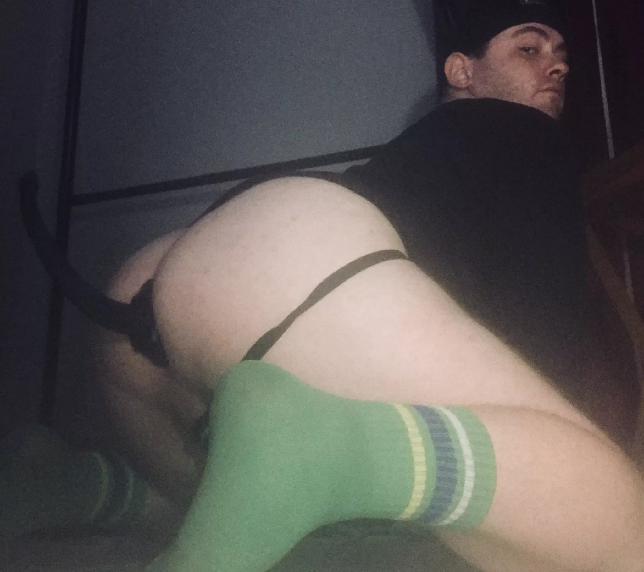 nothing like a good pup tail🐺