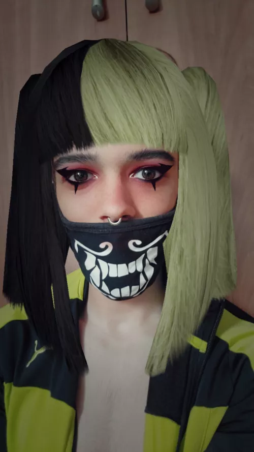 Nothing to see here just two cuties staring at each other 😉