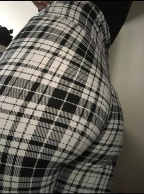 [OC] I love these pants so much, hope you guys do too!