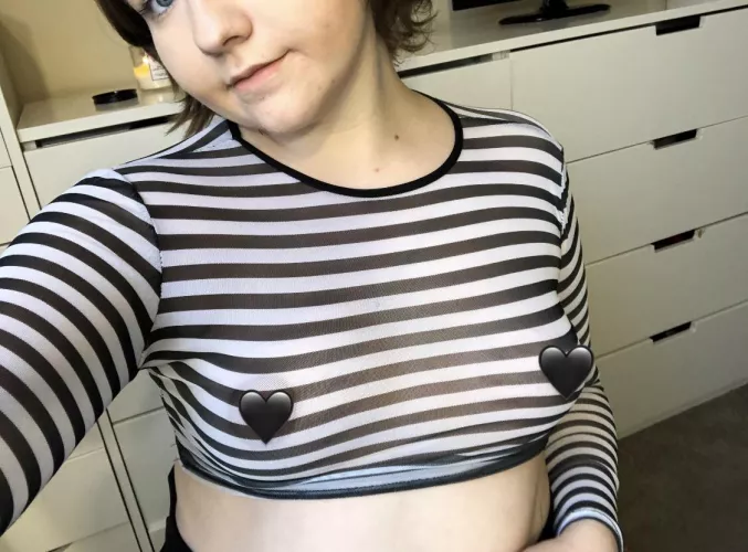 Oh hi 🖤