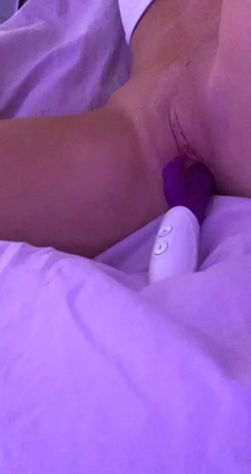 Oh I missed this feeling! I wanna play with a naughty girl!!