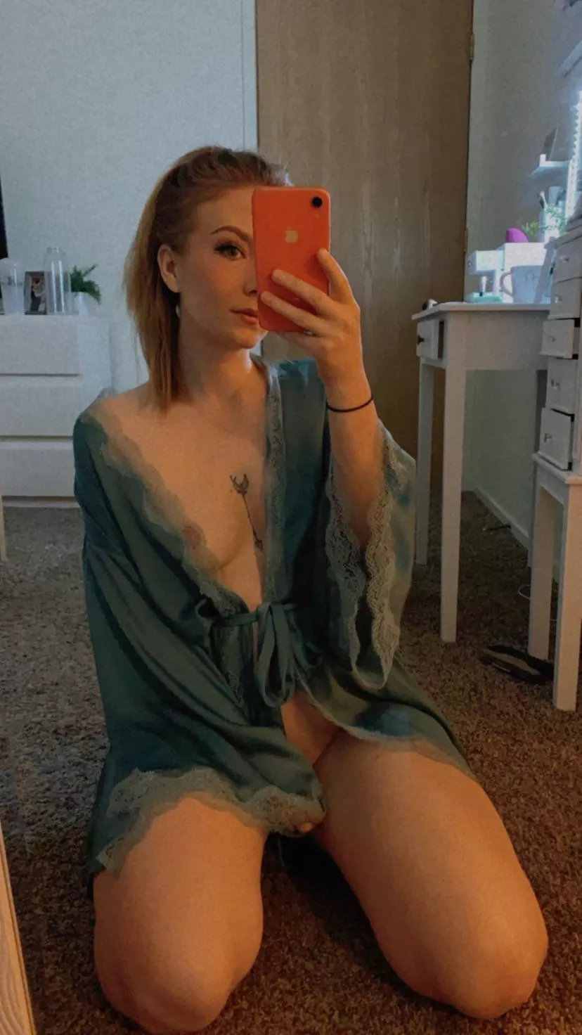 Peep show anyone 😉