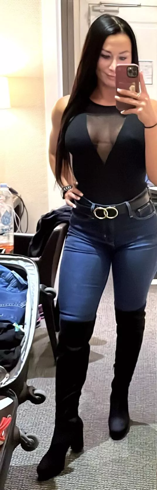 Perfect hard pokies (and sexy legs in tight jeans) Perfect hard pokies (and sexy legs in tight jeans)
