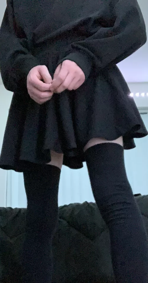 POV: you just woke up and I’m asking you to make me food