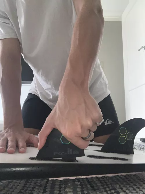 Putting new fins in my board βπ½ Putting new fins in my board βπ½
