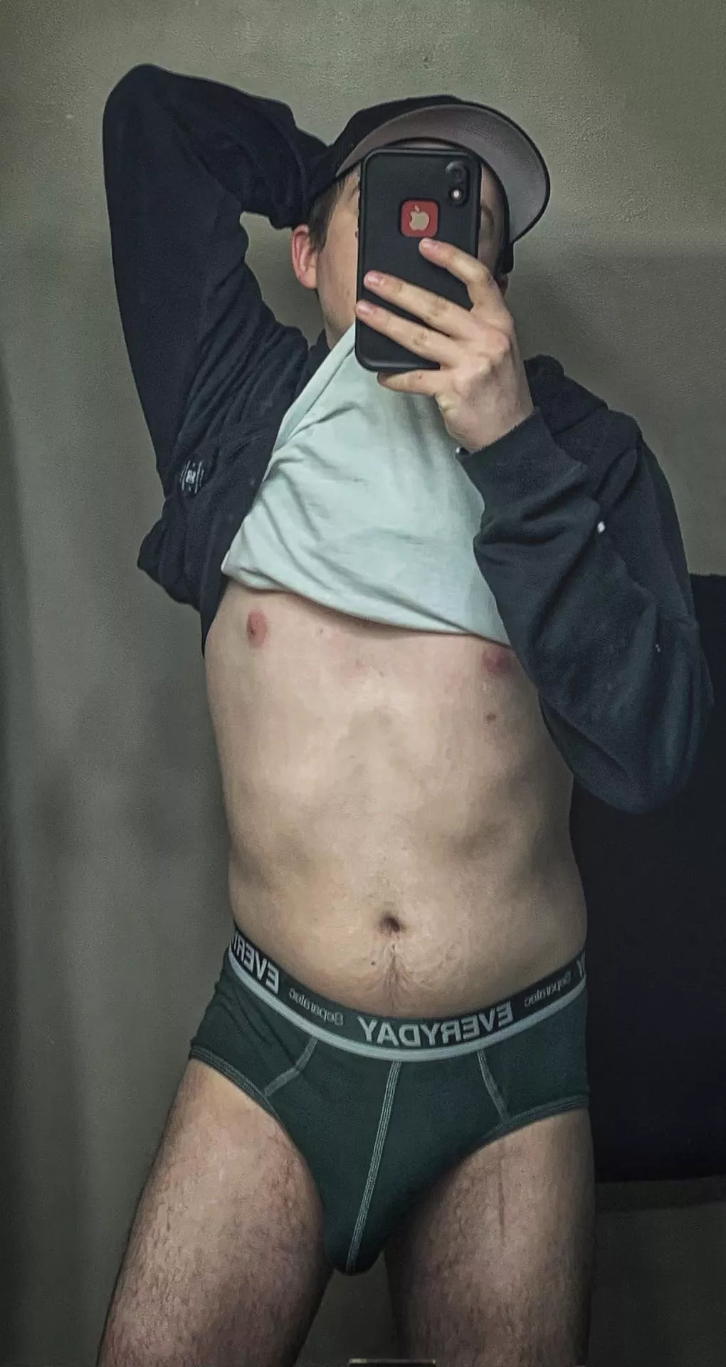 Really wish I didn’t have a to wear pants😤 Snap and kik in the bio😘