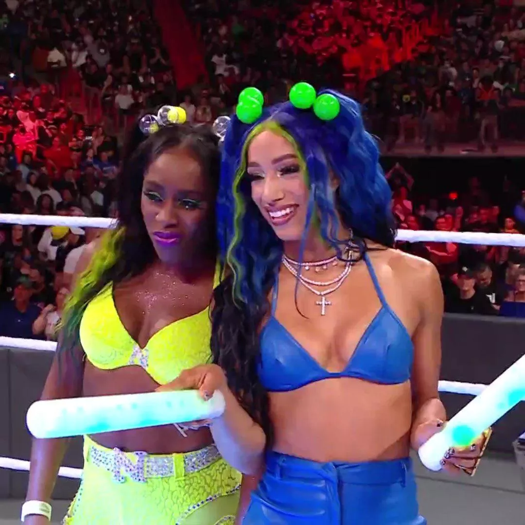 Sasha and Naomi