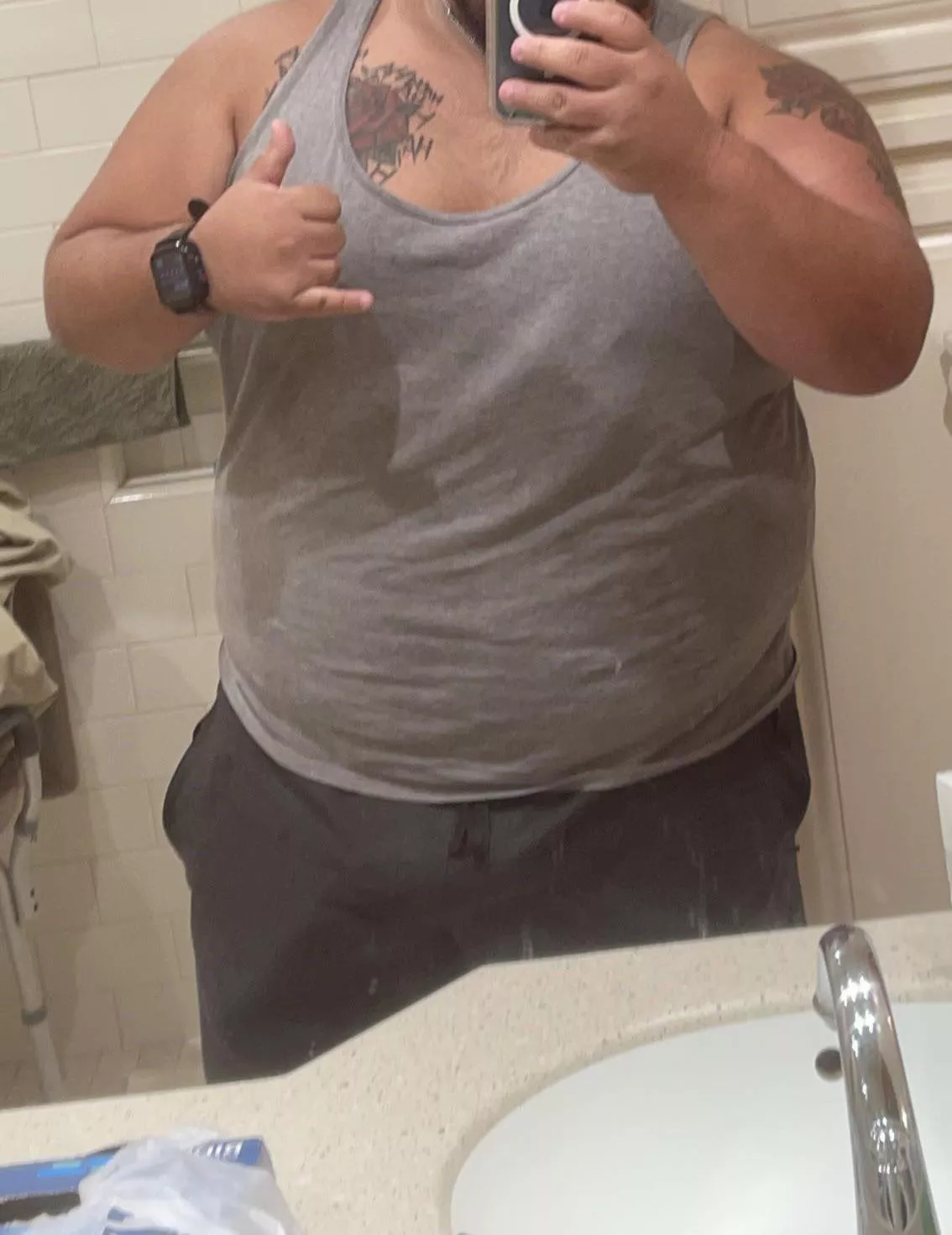 Scrolling through Reddit during Night Shift equals getting hard throughout the whole shift!🤪