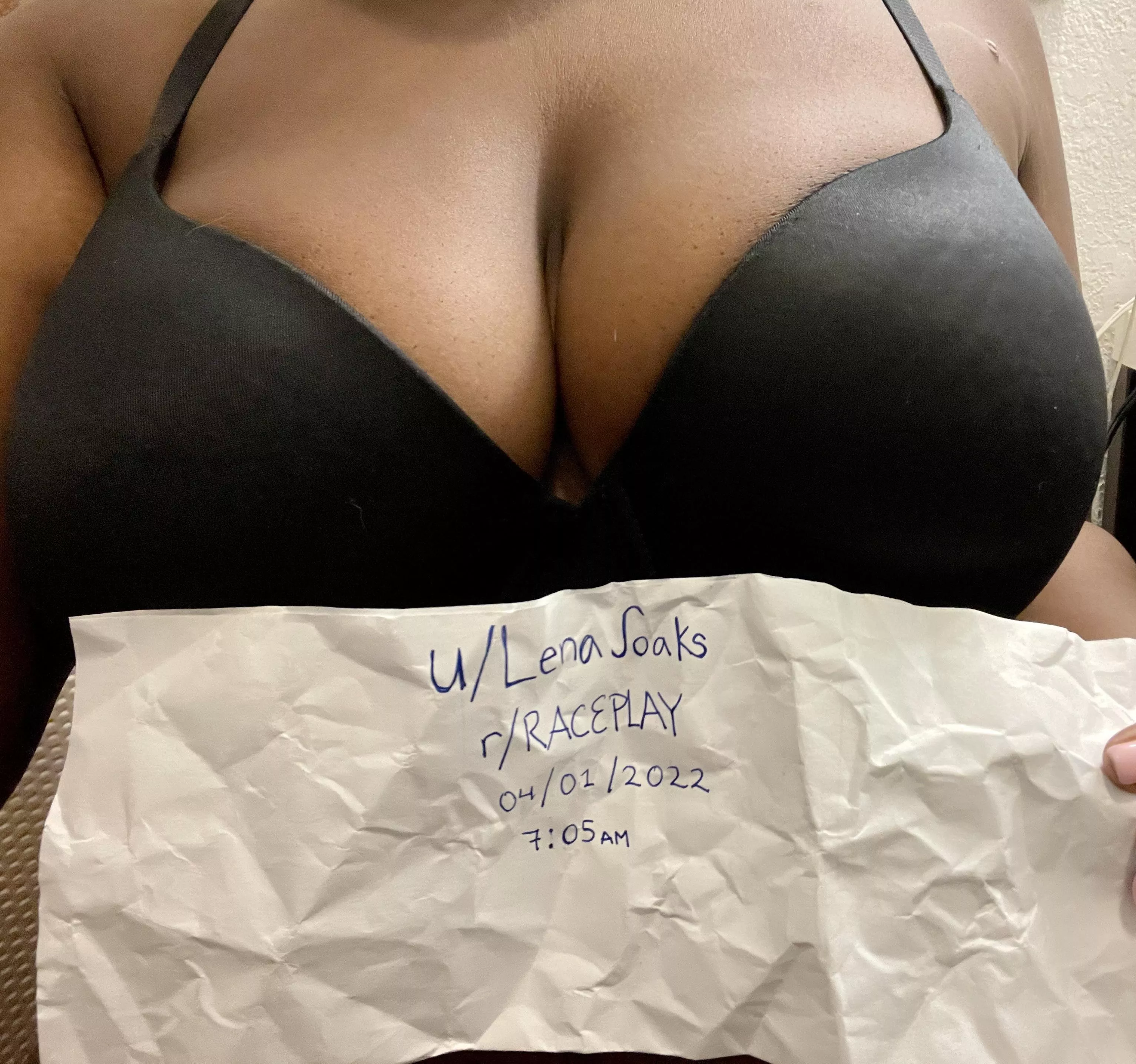Second time’s a charm??? Smart bimbo wants attention 🤤 duhhh!!!! VERIFICATION POST