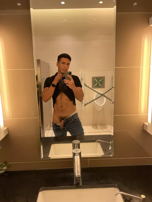 Seeing what comes out in the bathrooms of the mall😈