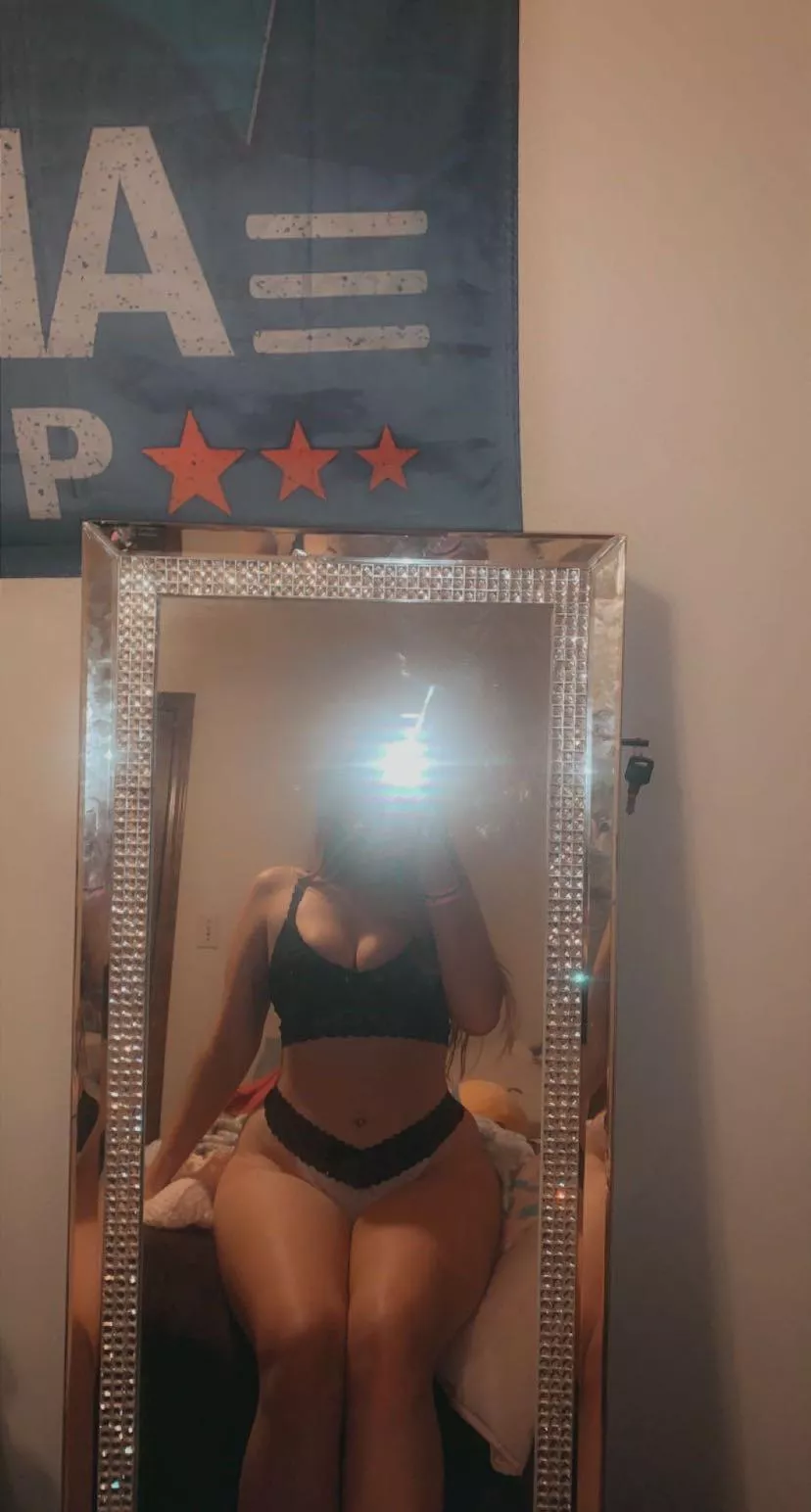 [S.ELLING] [23] [F4M] 💕PICS💕LONG TERM AND SHORT TERM GFE 💕DICK RATINGS 💕CUSTOM CONTENT💕 S.napchat-ANICOLE1374 kik- anicole1374💕 CASHAPP only💕