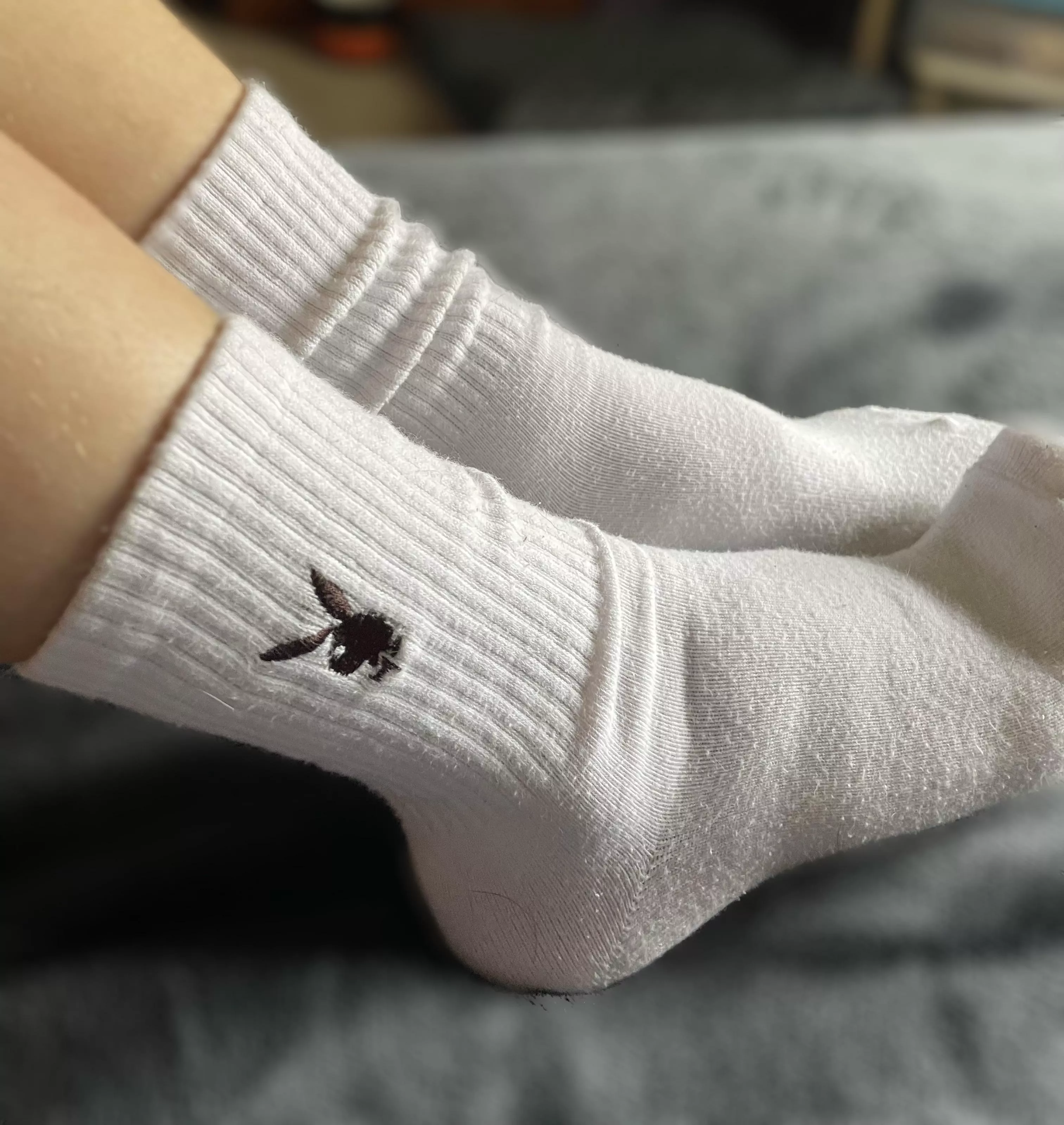 [selling] does anyone else love white socks as much as i do?🤩