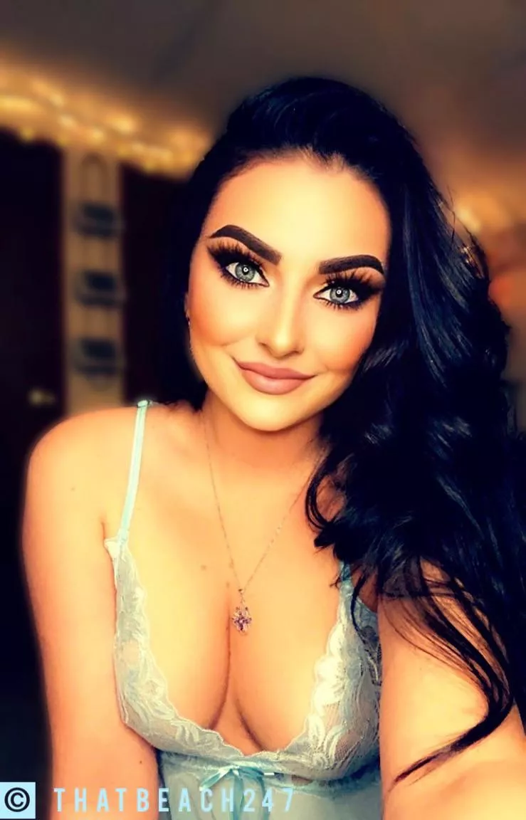 [Selling] 💎 Wearables 💎 Audio Clips 💎 Sexting 💎 Pussy Pops 💎 Pics 💎 Vids 💎 Feet Content 💎 Vials 💎 GFE 💎 Lj Baked goods 💎 Fet/Kink-Friendly & more 💎 Check me out! 💎