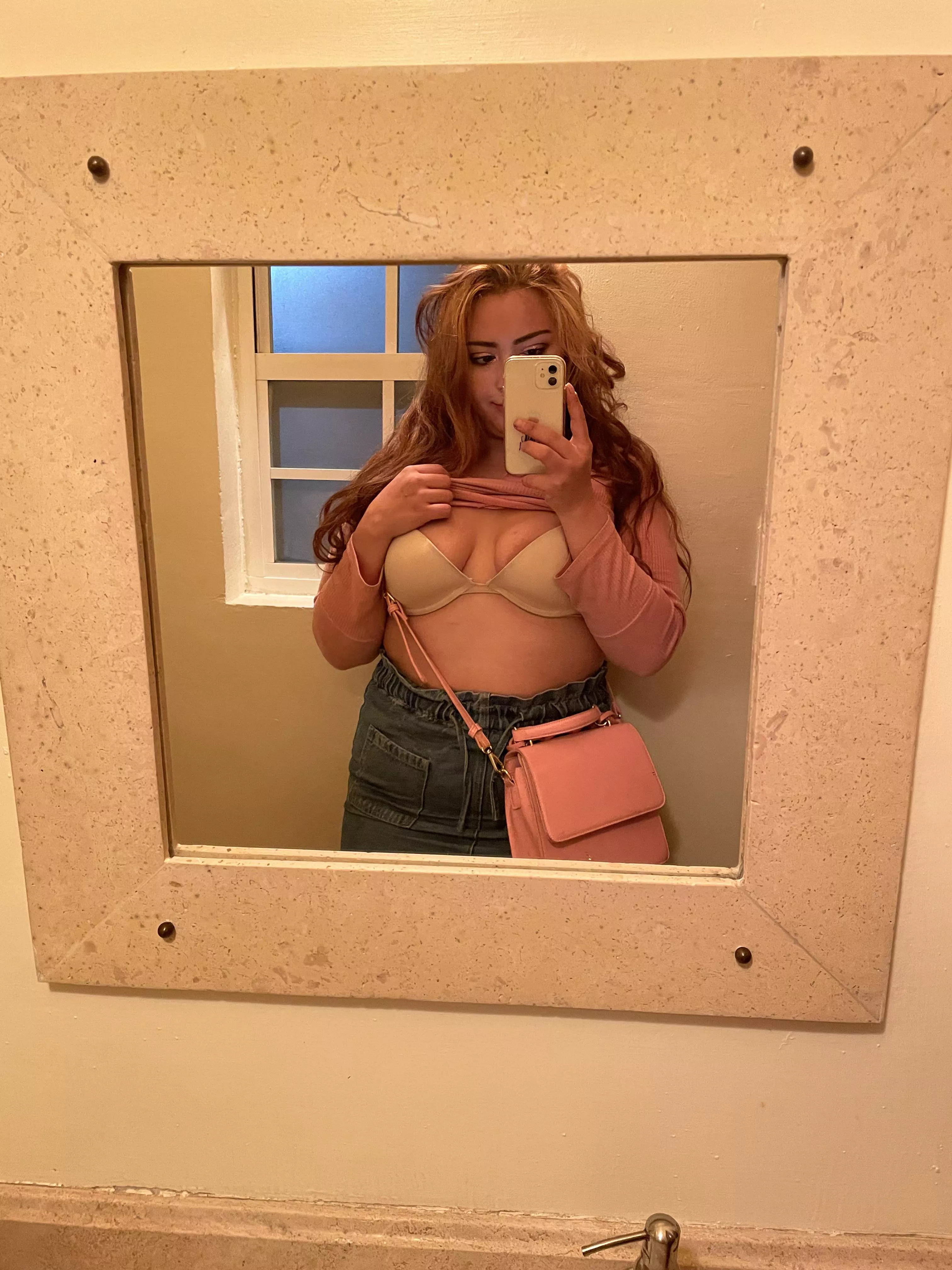 Should I misbehave at the party? 😼 FREE subscription 😘💖