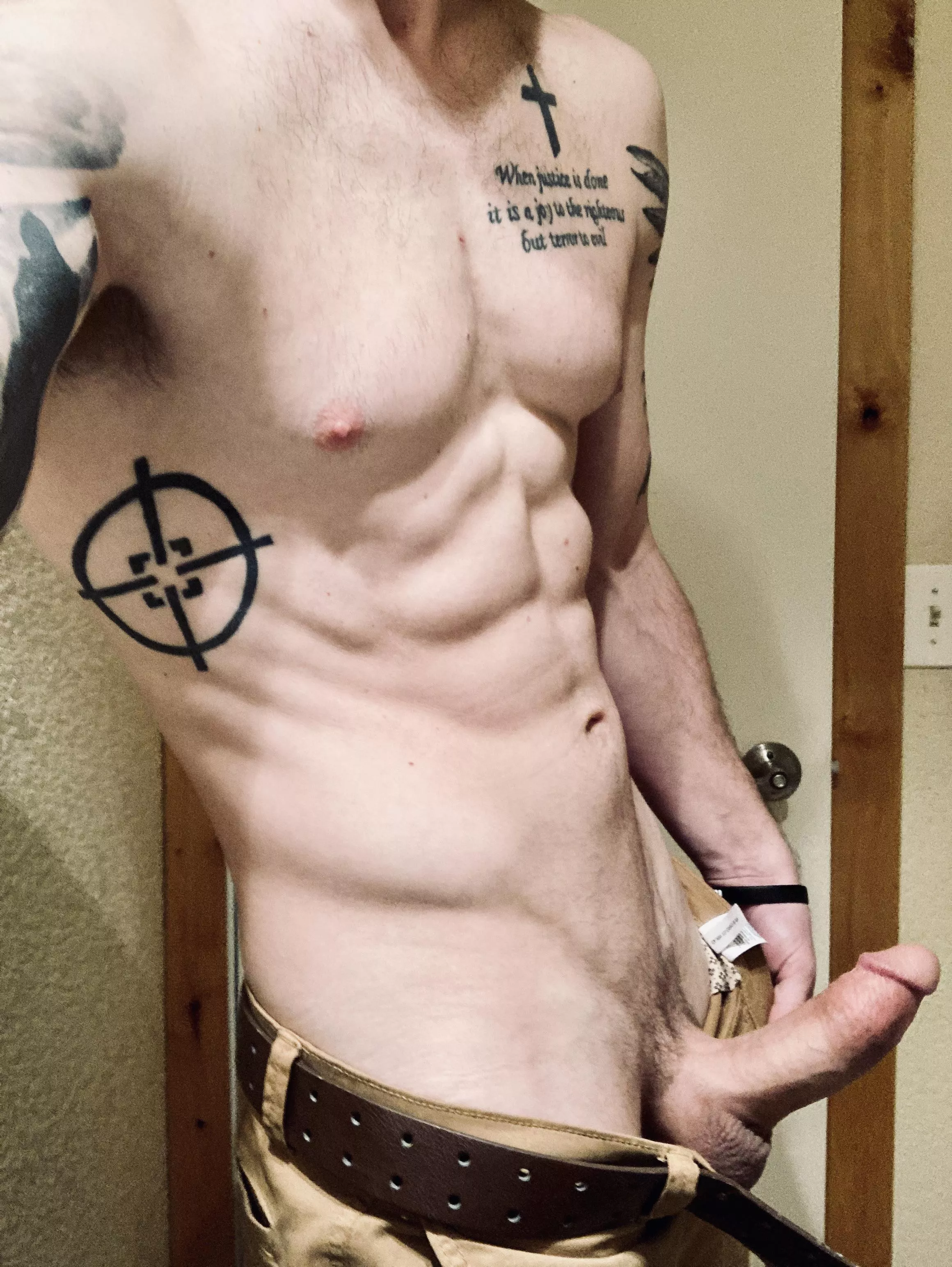 Should we take the belt off and use it? 😜