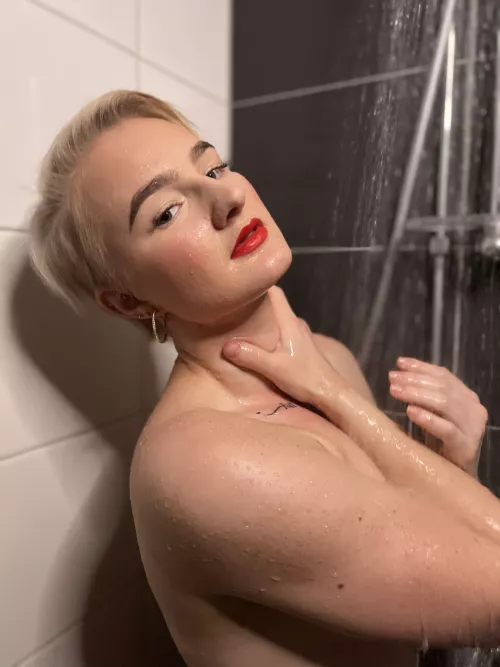 Showering together saves water and is more fun ;)