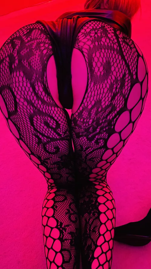 Showing my nice side 😋