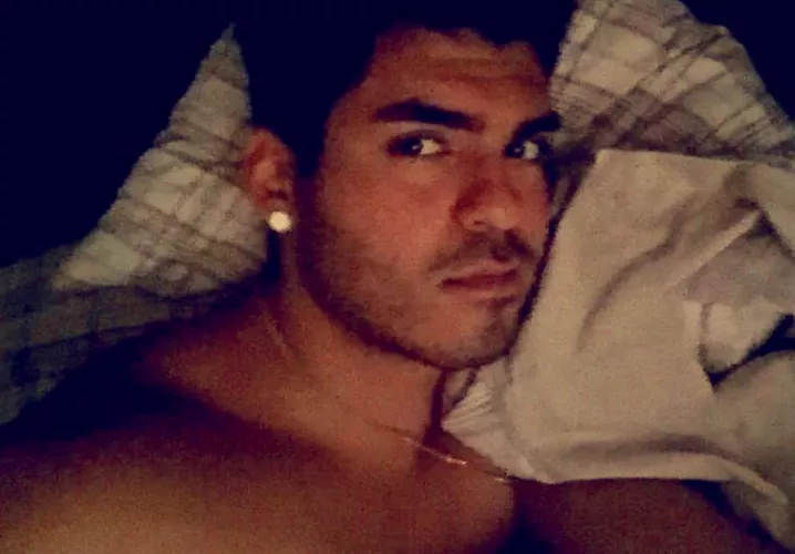 Shy but down to play with others currently play overwatch but mostly apex