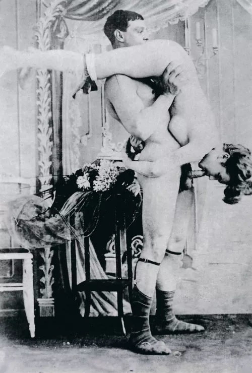 Sirs & Madames, I wish to announce that within the lounge, a demonstration of modern calisthenics is taking place Sirs & Madames, I wish to announce that within the lounge, a demonstration of modern calisthenics is taking place