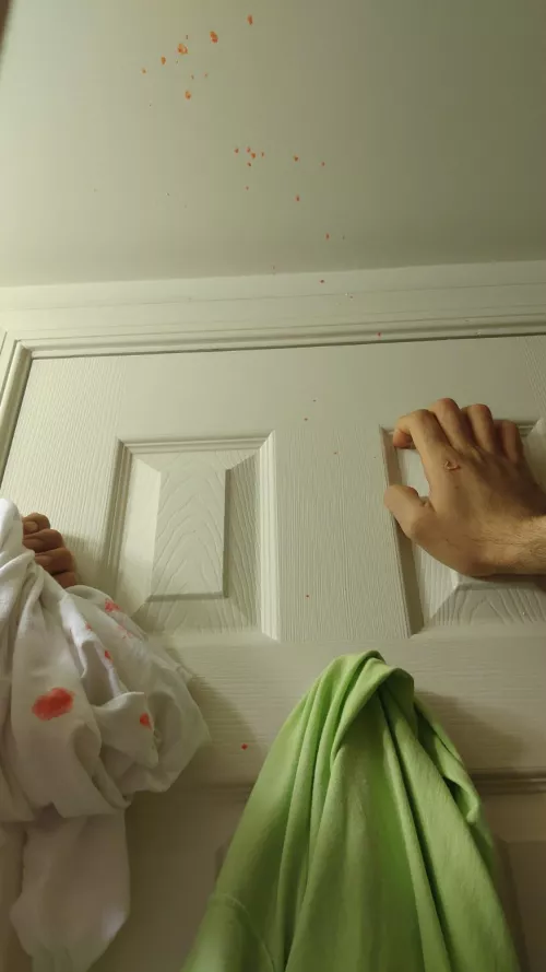 Sitting in the toilet, this monster finally came out. Thanks to my wife who dodged a bullet.