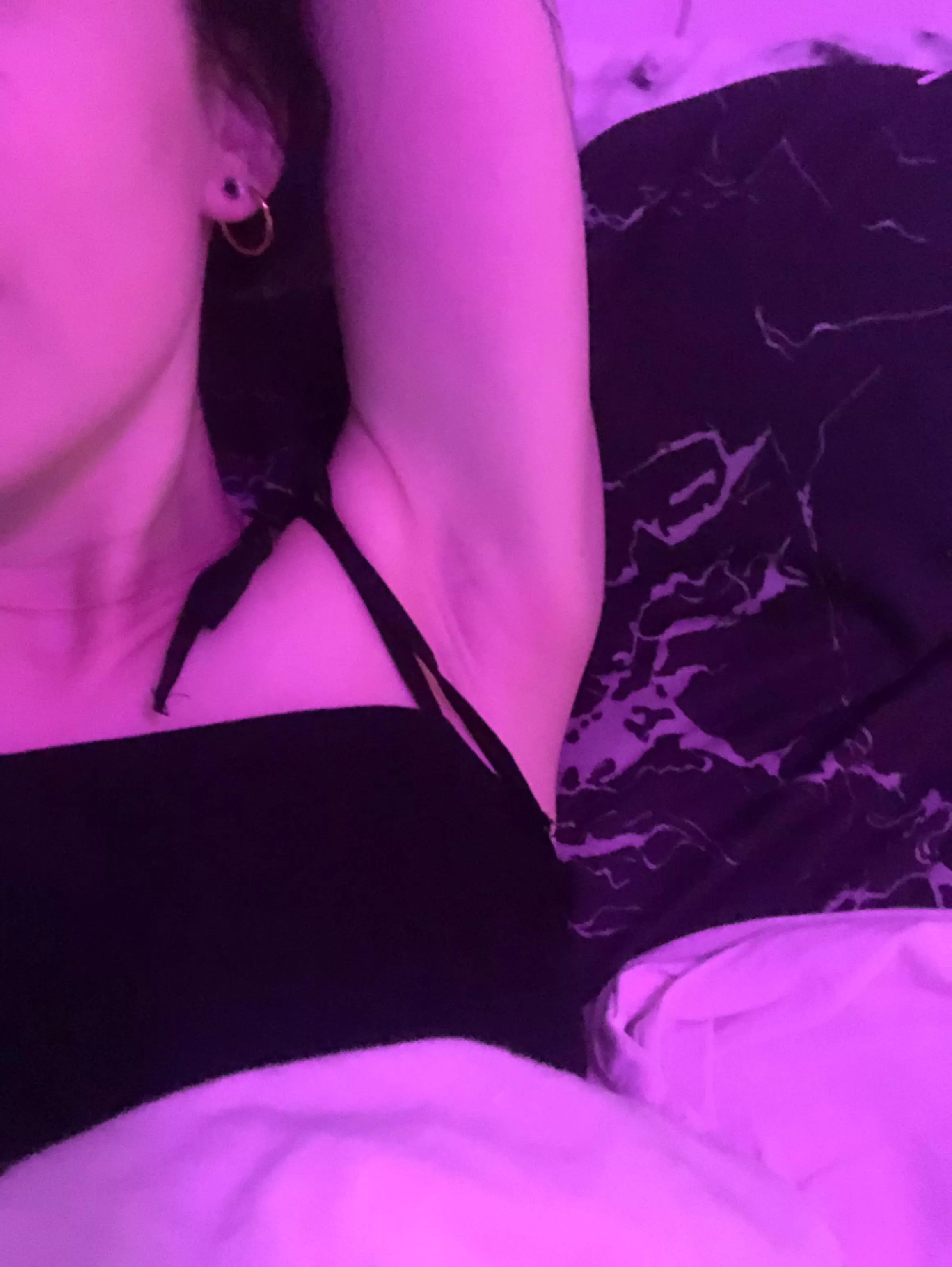 Sleepy underarm 😴