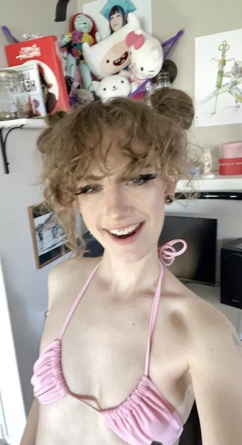 Smiley looking cute as ever🖤