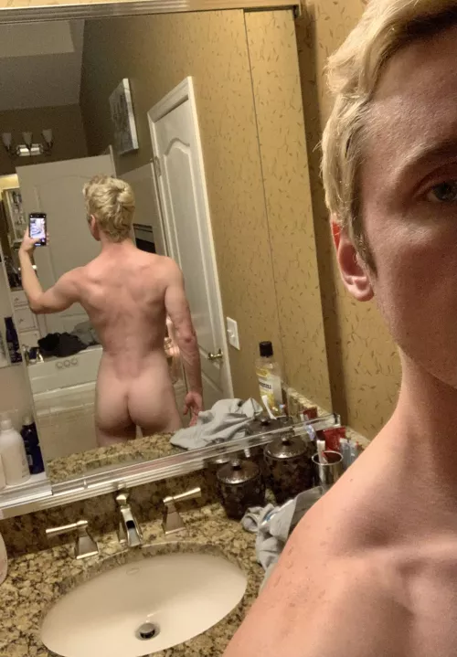 Some muscle cakes 🎂