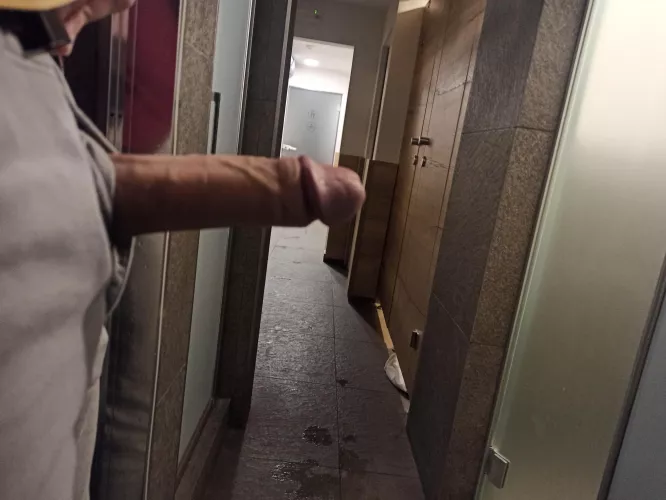 Somebody was changing there in the first stall...😅