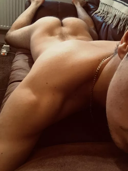 Spankable or nah? 🍑