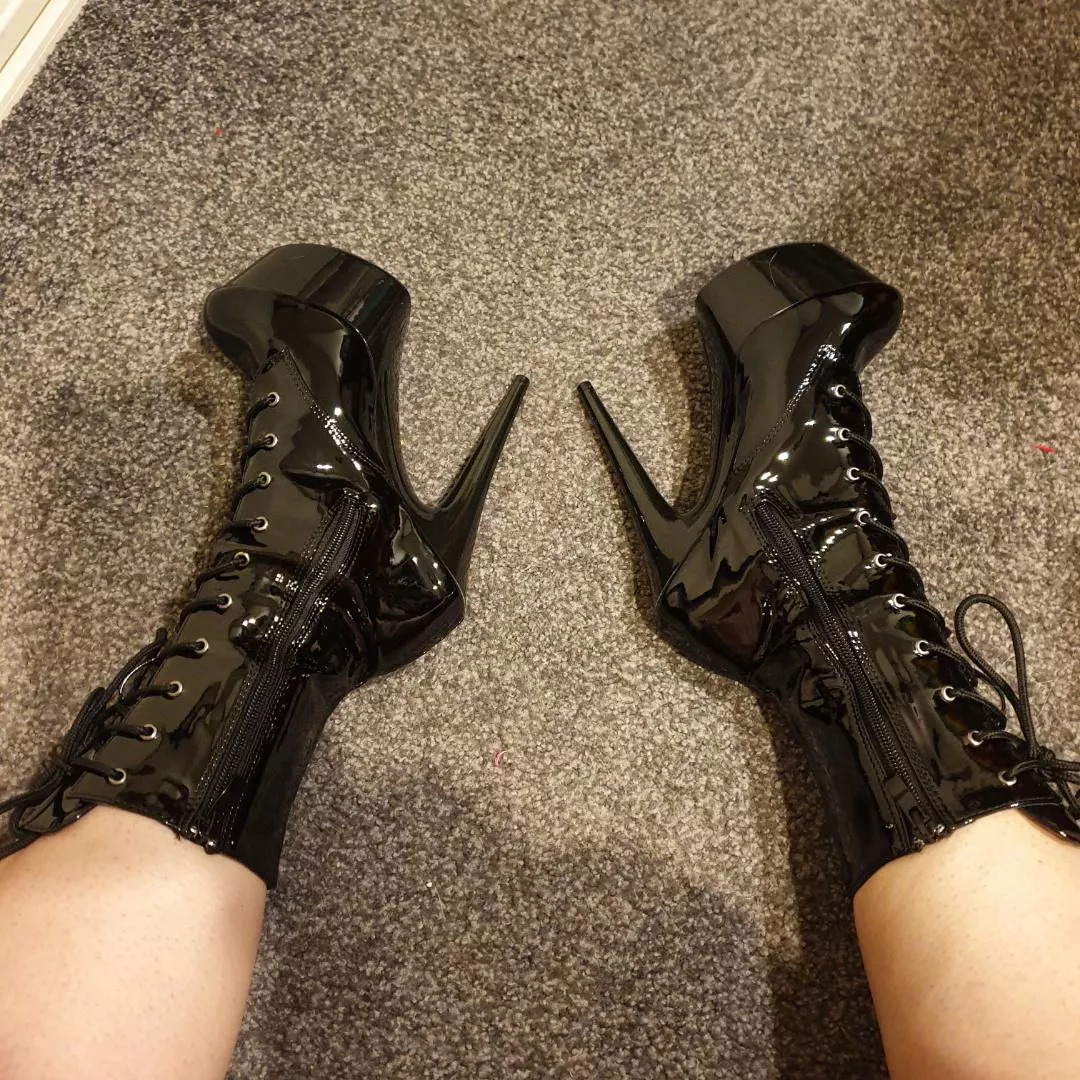 spicy new heels 👠