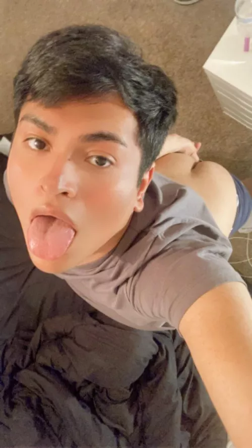 spit in my mouth? 😊