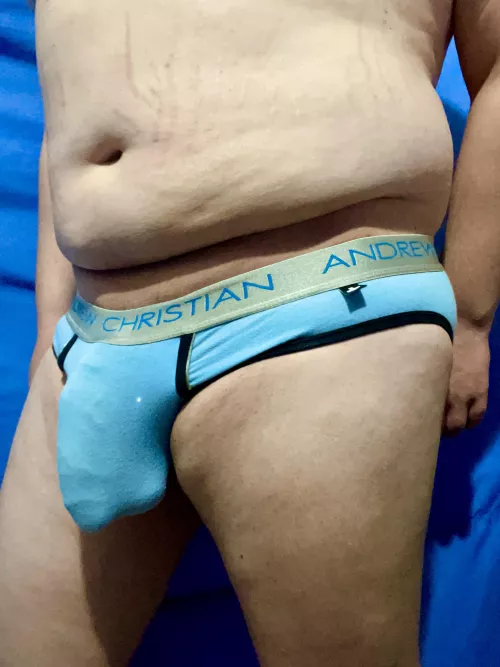 Spot the stainless steel ball stretcher shining through. :)