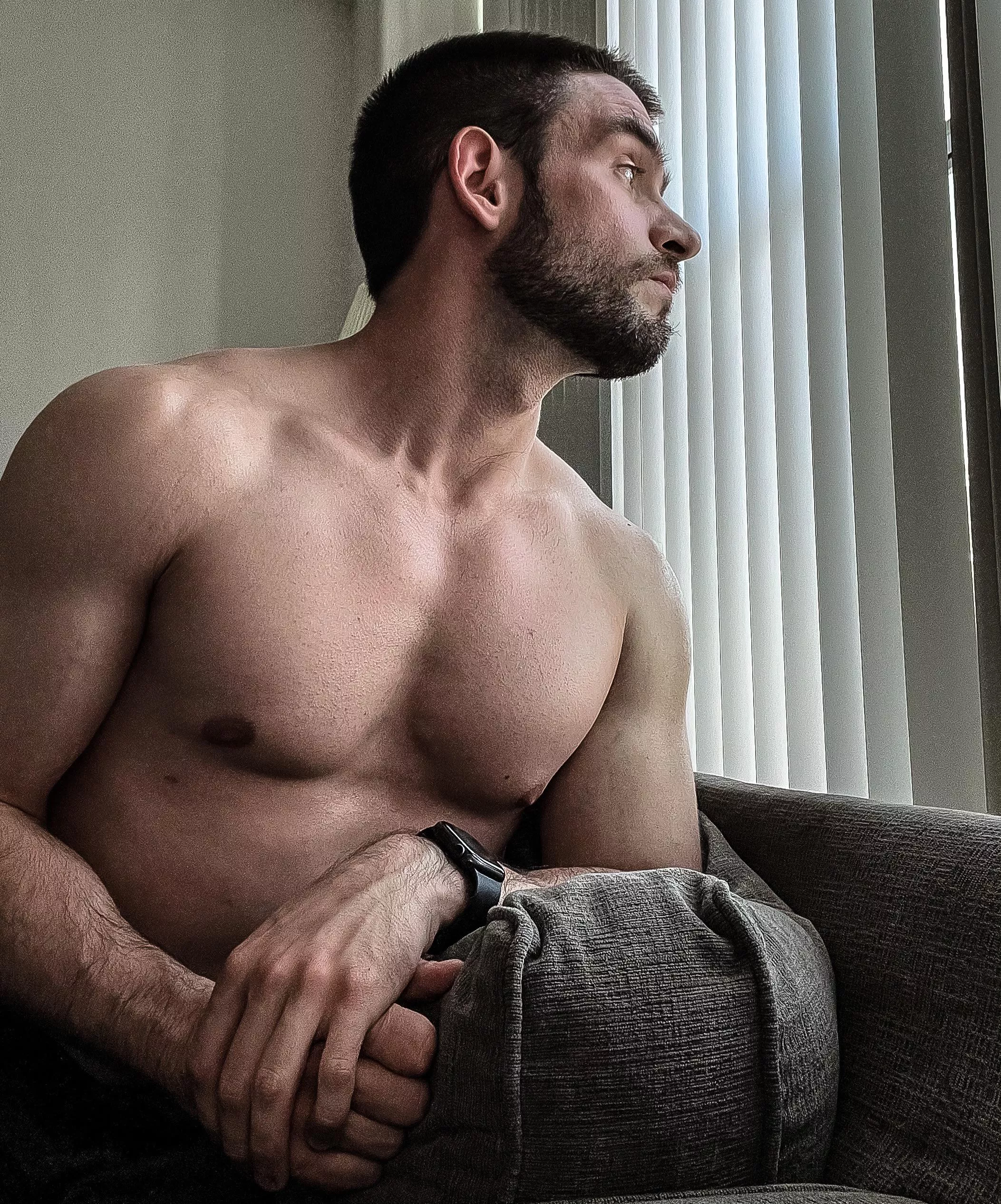 Sunday evening vibes. Not wanting the week to start. 🥲