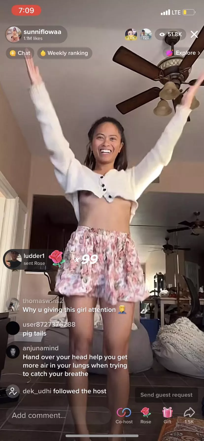 @sunniflowa doing the YMCA