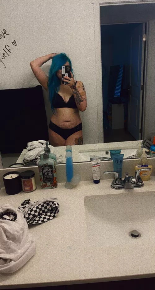 🍒 sweet & tatted babygirl eager to please you! free onlyfans link below! 🍒