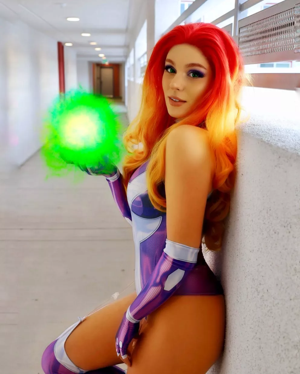 Taya MIller as Starfire