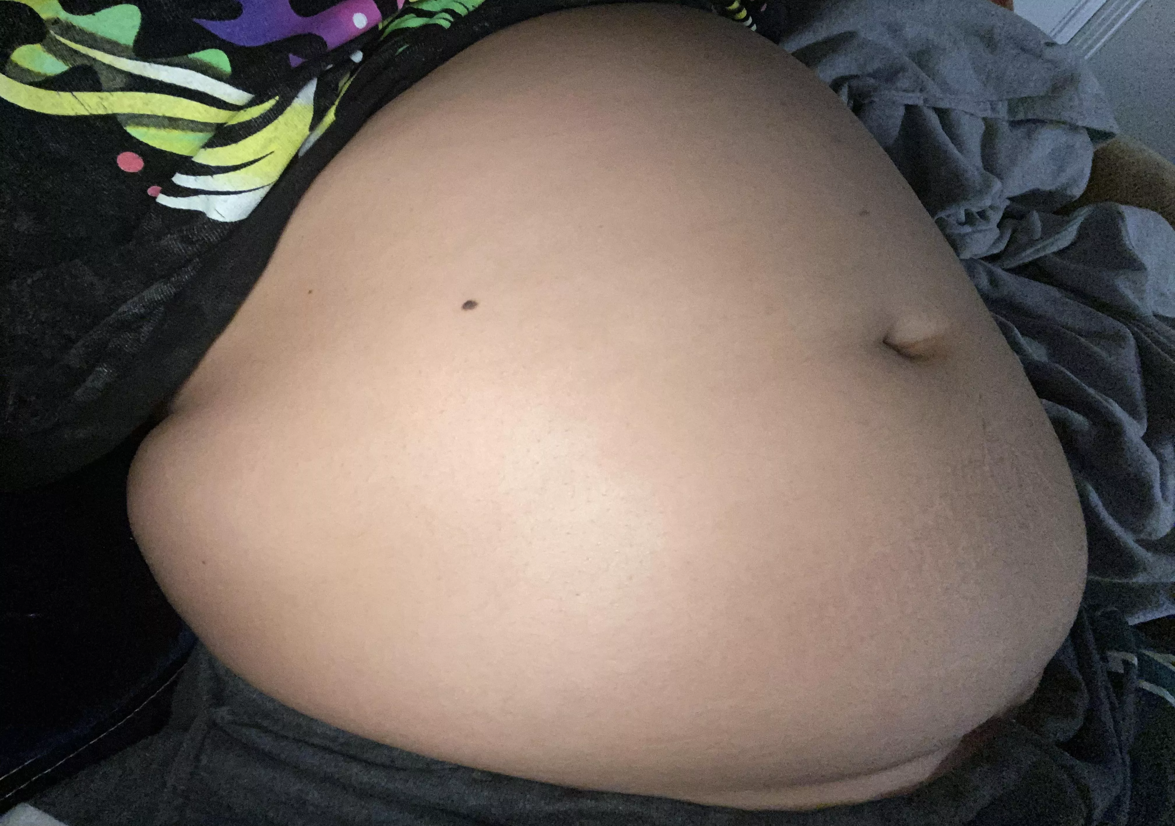 That large oreo milkshake isn’t sitting well with me 😮‍💨