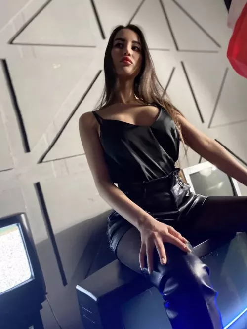 the neighborhood dads love me