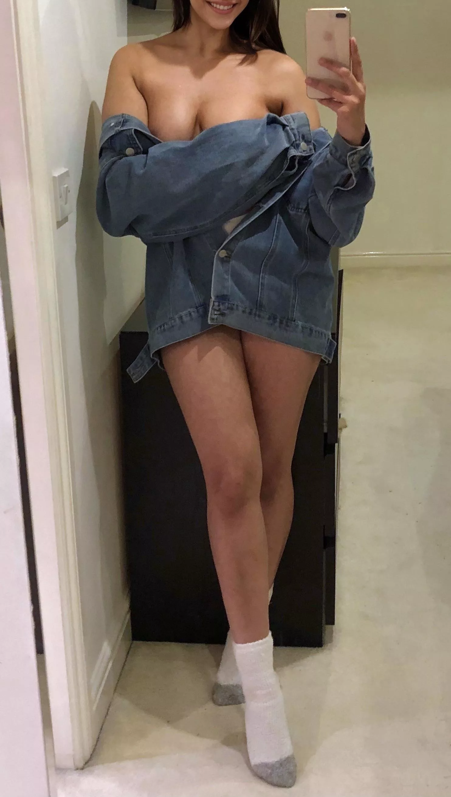 The only thing that never goes out of fashion is sexy...💙 British Punjabi Indian [image]