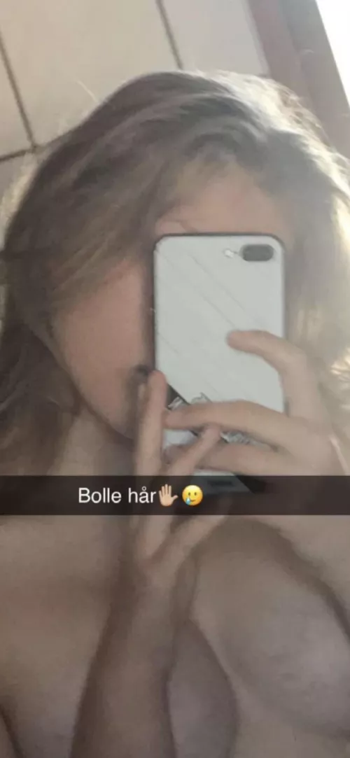 This is my girl if you wanna see her tits then dm me