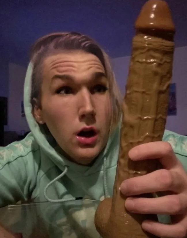 This was taken moments before I started smacking my slutty little face with it.. 😳 ❤️ ♠️