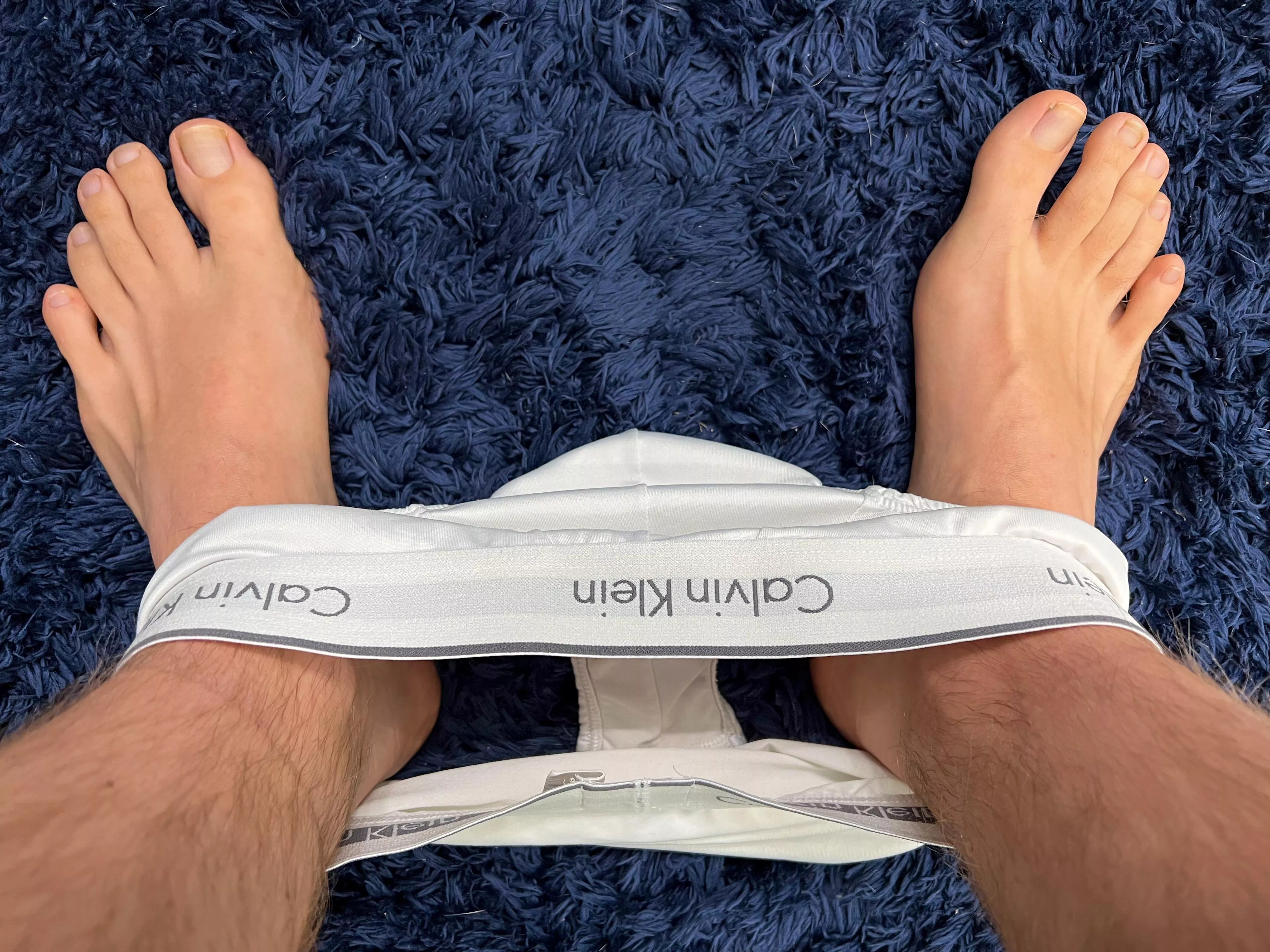 Tighty whities around ankle post gym 💪🏼 CHECK OUT MY LINK IN PROFILE 🤙🏼