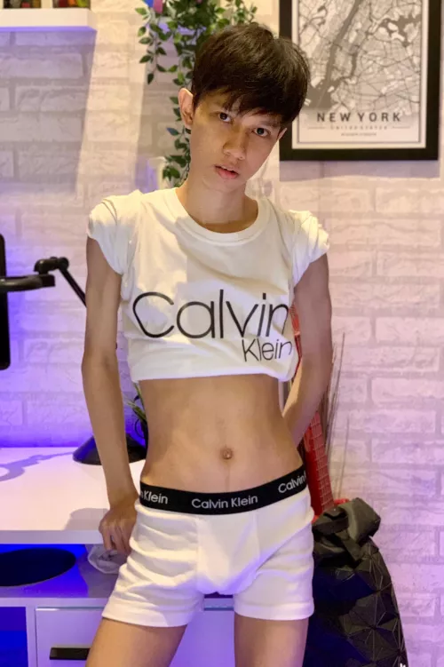 Today is a good day to show some abs 😈