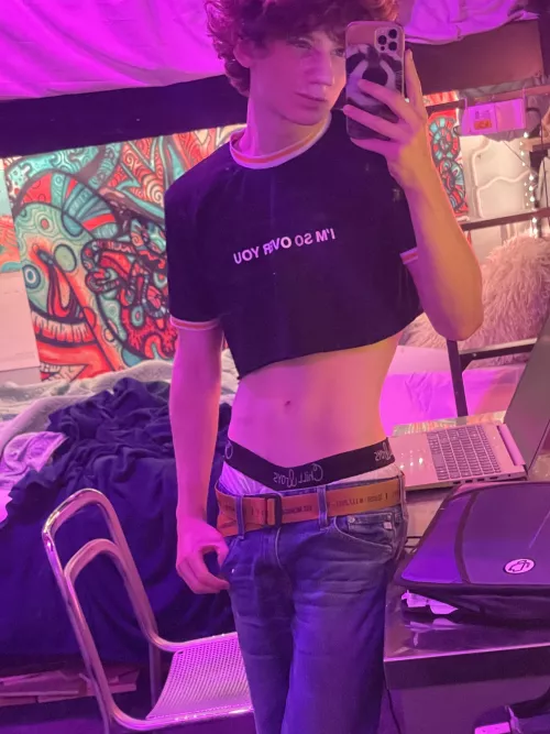 too broke for fem clothes? make a crop top! (: