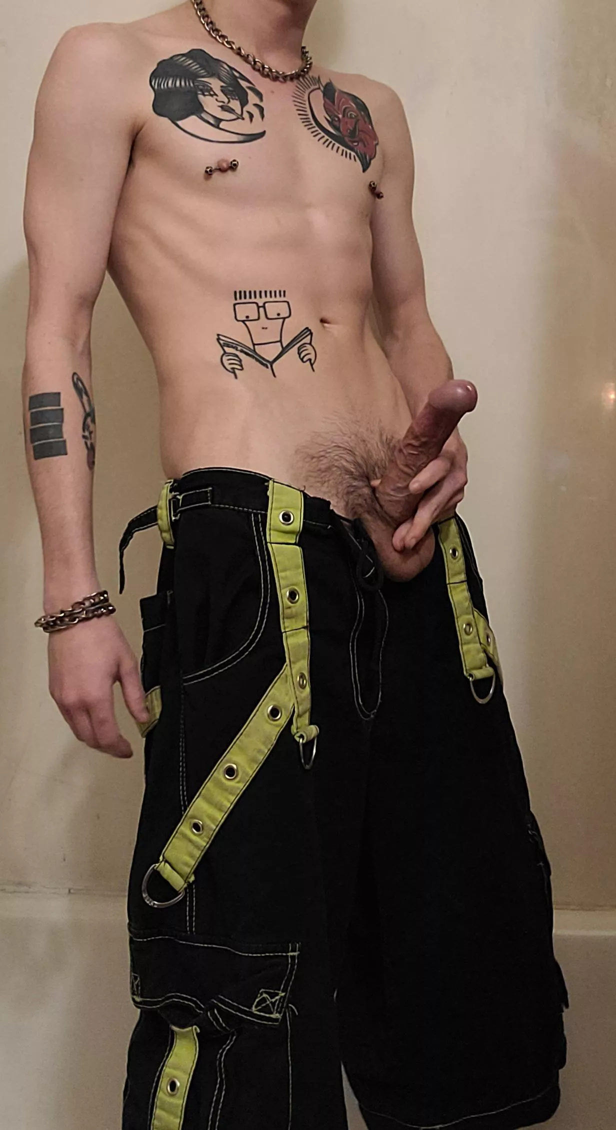 Turned (25) today, couple friends came and smoked me out. it was a pretty good day ;)