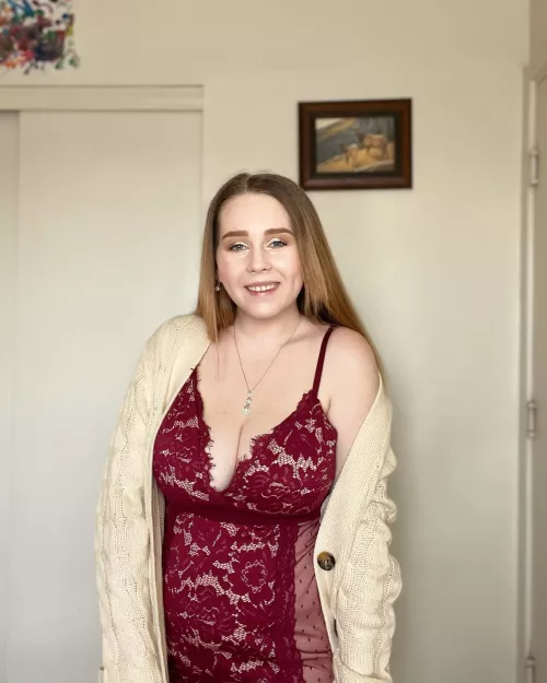 Undress me with your eyes baby 😈🍆