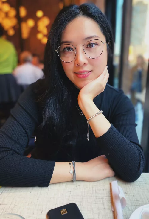 Unpopular opinion: fully clothed can be equally beautiful 🥰