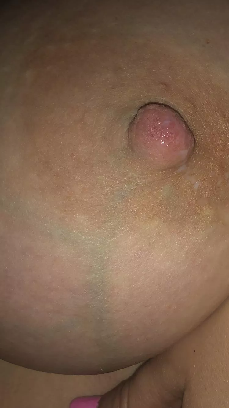 veiny milky nipple on a soft tit enjoy hotties