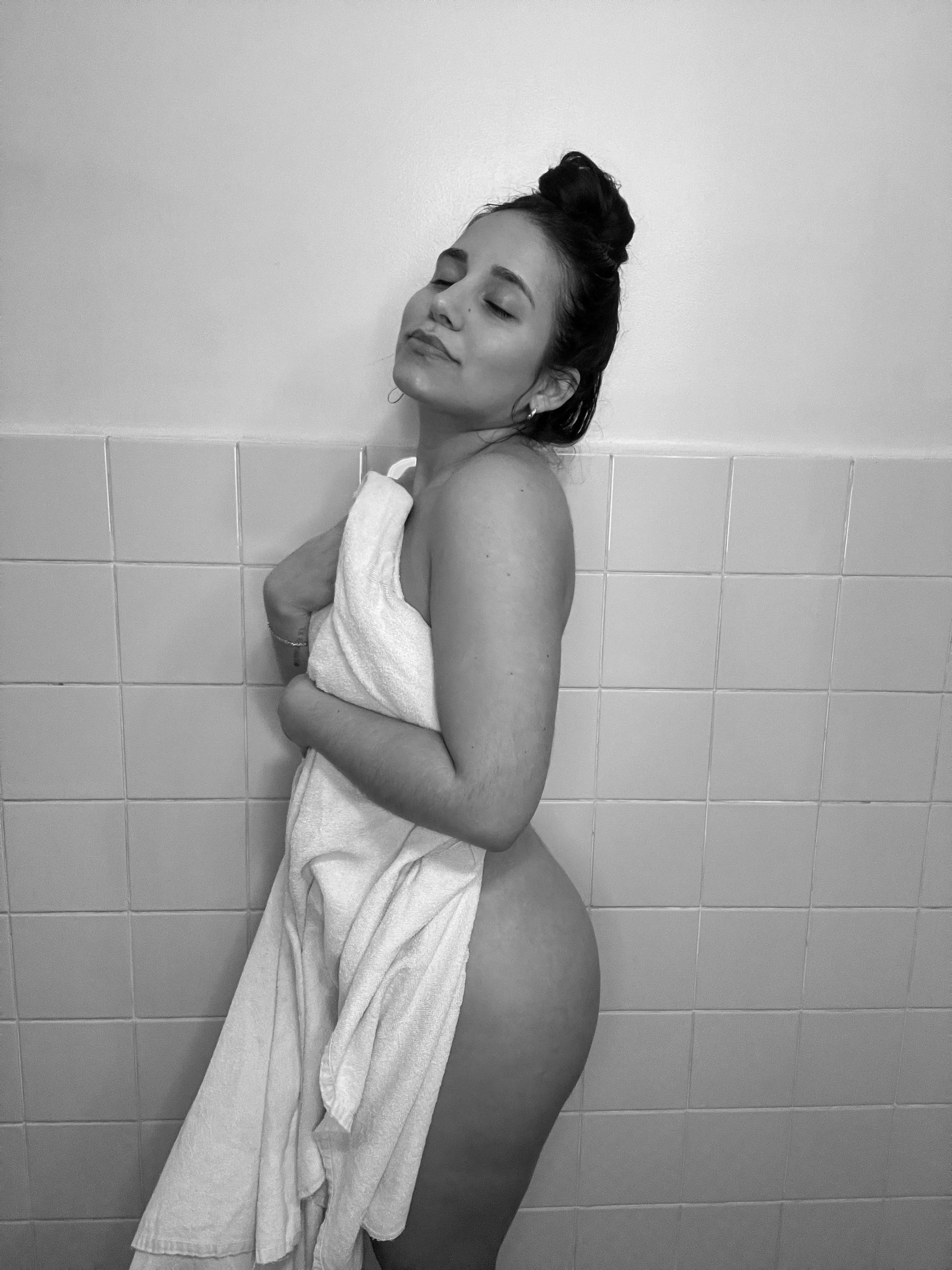 Ven y me quitas la toalla